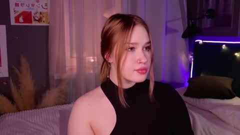 Lori online show from March 2025 08:53:01 PM