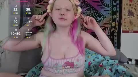 Lori Critter online show from May 2026 08:03:02 PM