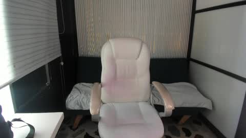 Lorraine online show from April 2026 12:52:02 PM