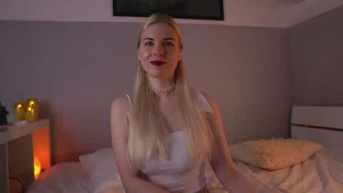 Lorrie online show from May 2026 12:11:02 PM
