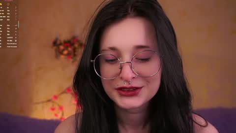 Jess online show from April 2026 11:00:01 AM