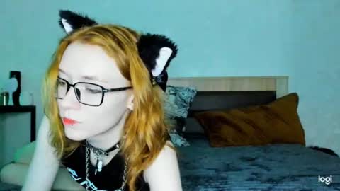 Snapshot of lostineden chatting on June 2026 07:40:01 PM Eden online show from June 2026 07:40:01 PM