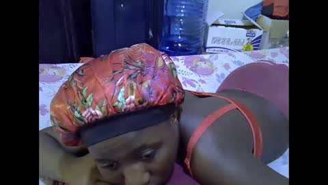 lotty_lavilla online show from November 2025 06:13:01 AM