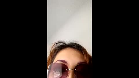 lotusbloom5 online show from April 2026 04:03:01 PM