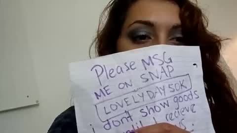 lotusbloom5 online show from April 2026 06:19:02 PM