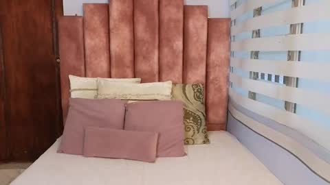 Snapshot of lou_rosse chatting on March 2025 08:03:02 PM Lou Rosse online show from March 2025 08:03:02 PM
