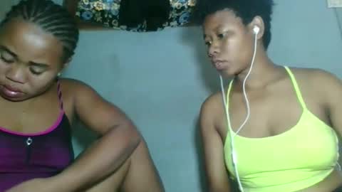 louane98 online show from April 2026 10:43:01 AM