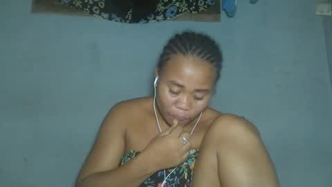 louane98 online show from April 2026 11:38:02 PM