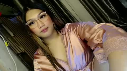 Sweet   online show from March 2025 07:01:02 PM