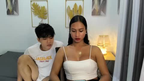Snapshot of louie_cute_asian chatting on February 2025 02:26:01 PM Kylie online show from February 2025 02:26:01 PM