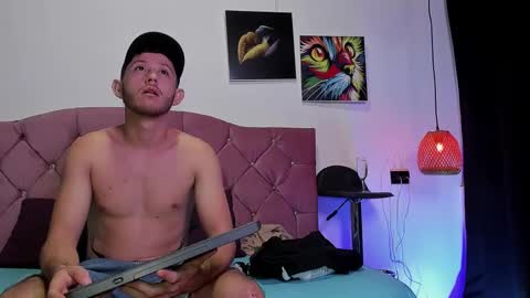 Snapshot of louis_bcasta1 chatting on February 2025 10:59:01 AM OF louis bcasta1 online show from February 2025 10:59:01 AM