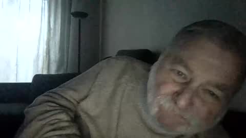 Snapshot of louis_chokdee chatting on December 2024 03:00:02 PM louis_chokdee online show from December 2024 03:00:02 PM