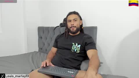 Snapshot of louis_marley_ chatting on August 2026 09:07:01 PM louis_marley_ online show from August 2026 09:07:01 PM