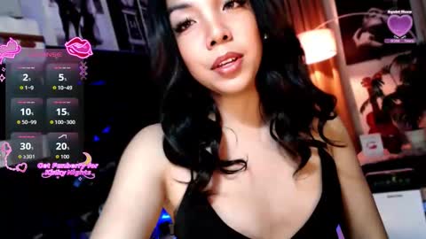 Louisa online show from April 2026 12:18:01 PM