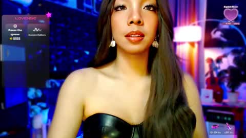 Louisa online show from May 2026 03:03:02 AM