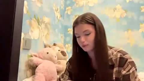 Sasha online show from June 2026 04:44:01 PM