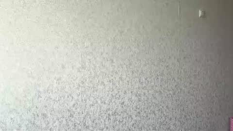 Snapshot of louiswawrzyniak chatting on July 2026 06:55:01 AM Flora online show from July 2026 06:55:01 AM
