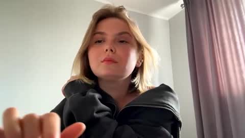 Snapshot of loumollura chatting on July 2026 03:14:02 PM Lora online show from July 2026 03:14:02 PM