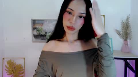 lovabletrexie14 online show from July 2026 05:34:01 PM