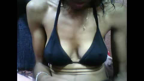 lovaelisa online show from November 2025 05:28:02 AM