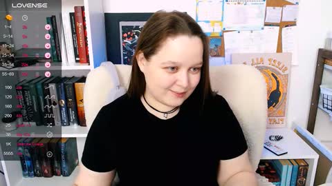 Snapshot of lovbess chatting on February 2026 05:27:02 AM Mia online show from February 2026 05:27:02 AM