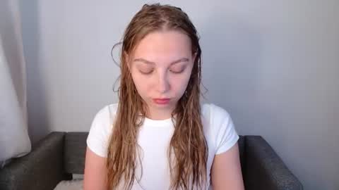 love bella  online show from June 2026 11:50:02 PM