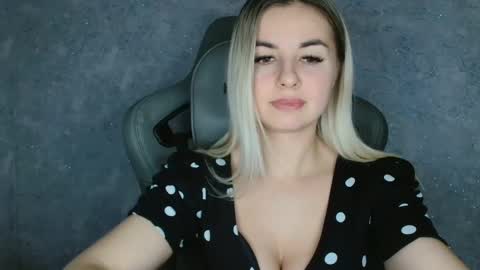 Megane online show from March 2025 08:07:02 PM