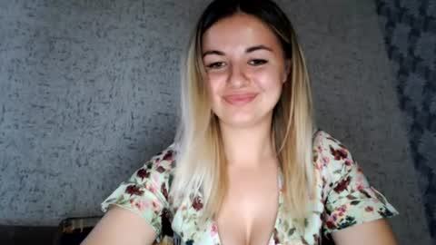 Snapshot of love_dom_meg chatting on July 2026 10:39:01 AM Megane online show from July 2026 10:39:01 AM