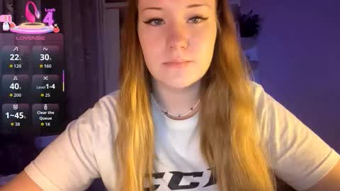 Megan online show from September 2025 06:22:01 PM