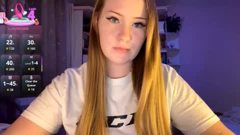 Megan online show from September 2025 04:21:02 PM