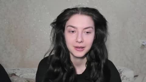 Snapshot of love_lina_muuur chatting on June 2026 04:00:02 PM LINA online show from June 2026 04:00:02 PM