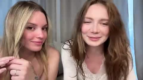 Snapshot of love_machine_ chatting on June 2026 12:47:02 PM Sofi online show from June 2026 12:47:02 PM