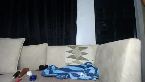 Niah online show from October 2025 12:42:02 AM