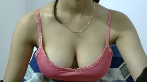 Riva online show from July 2026 11:01:02 AM
