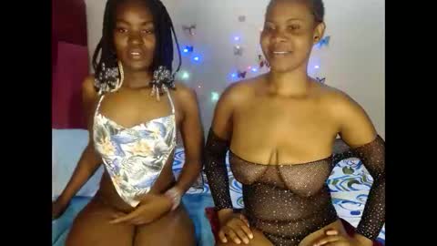 love_sparkle online show from October 2025 06:09:02 PM