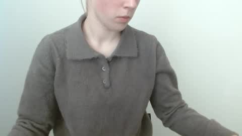 Vivian online show from March 2026 01:18:01 PM