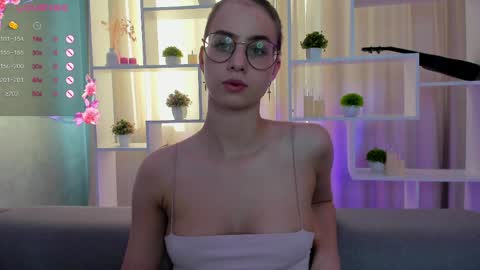 Elisabette online show from April 2026 01:36:02 AM