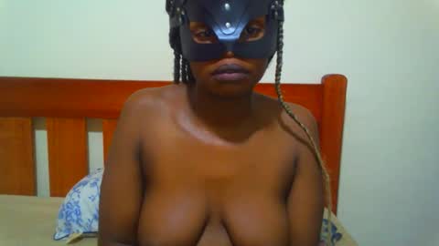 Lovebuggie online show from March 2026 02:01:02 AM