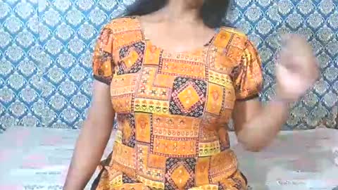 Divya online show from April 2026 11:48:01 PM