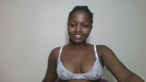 lovelbrownie online show from July 2026 10:51:02 PM