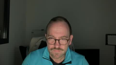 Snapshot of lovelick007 chatting on December 2024 03:06:02 PM lovelick007 online show from December 2024 03:06:02 PM