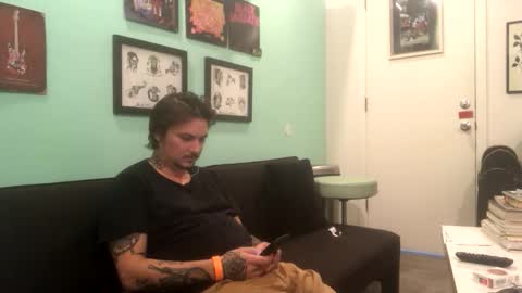 lovelove9915 online show from January 2026 05:00:02 AM