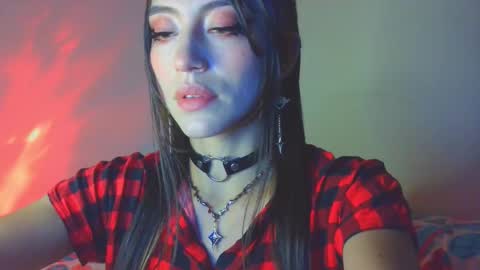 Tami online show from October 2025 05:08:02 AM