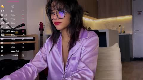 Allyson 3 online show from October 2025 09:06:01 PM