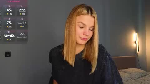 Jenny online show from February 2025 05:05:02 AM