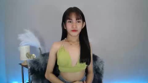 BELLA online show from May 2026 03:48:01 AM