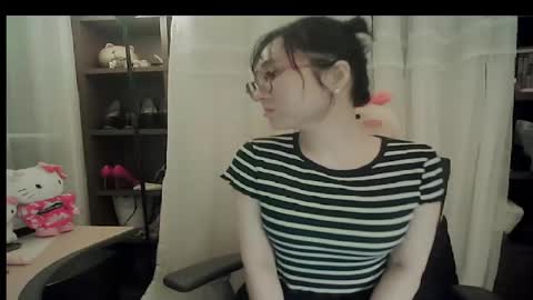 DANA KIM online show from February 2026 02:39:02 PM