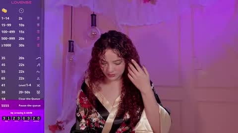 Emma online show from October 2025 01:56:02 PM