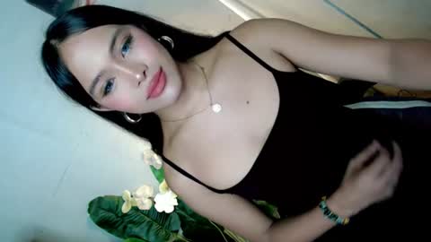 Snapshot of lovely_felicity chatting on July 2026 08:40:02 AM lovely_felicity online show from July 2026 08:40:02 AM