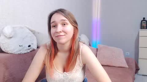 Lovely Hayley online show from April 2026 09:52:01 PM